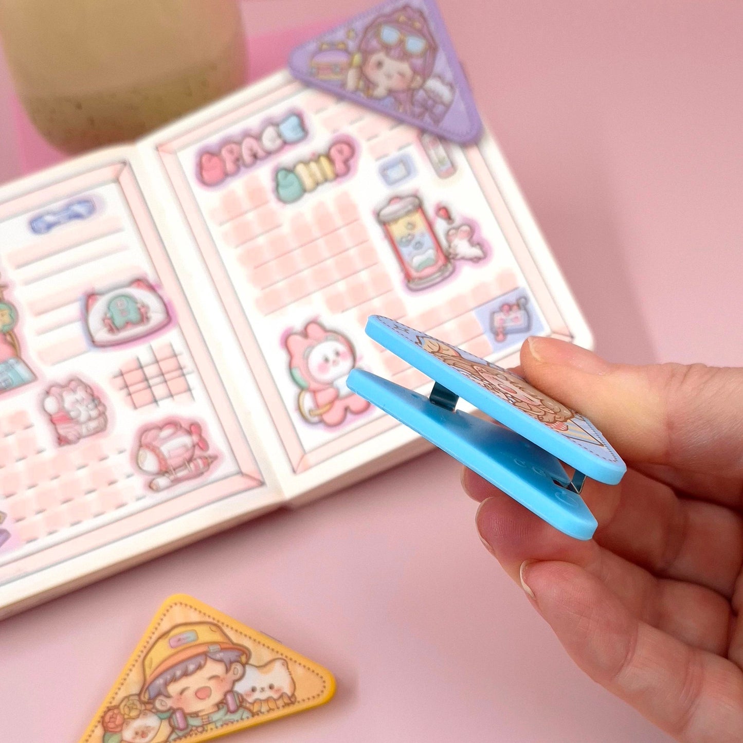 Cat Theatre Triangle Page Clip Pack - The Kawaii Nest